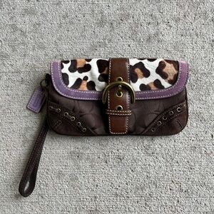 Vintage 90s coach cheetah leopard print wallet Y2K rare animal fur clutch bag
